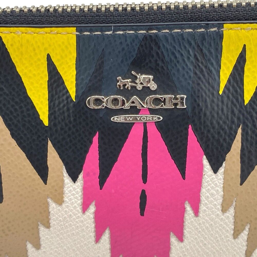 Coach Hawk Feather Print Crossgrain Leather Corner Zip Wristlet‎ - Picture 10 of 14